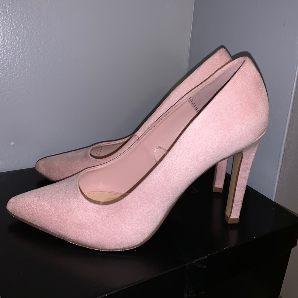 Faux Suede Light Pink pointed Toe Heels